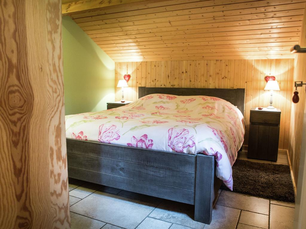 Luxurious Chalet In Oud Turnhout With Large Garden Oud-Turnhout Exterior foto
