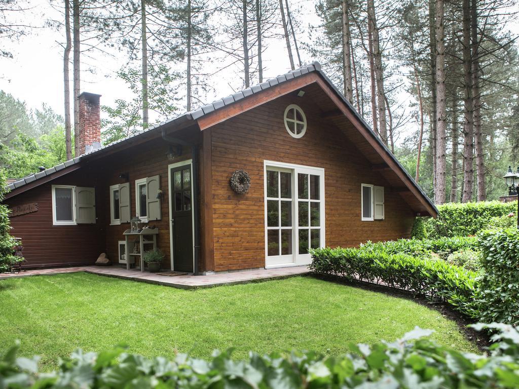Luxurious Chalet In Oud Turnhout With Large Garden Oud-Turnhout Exterior foto